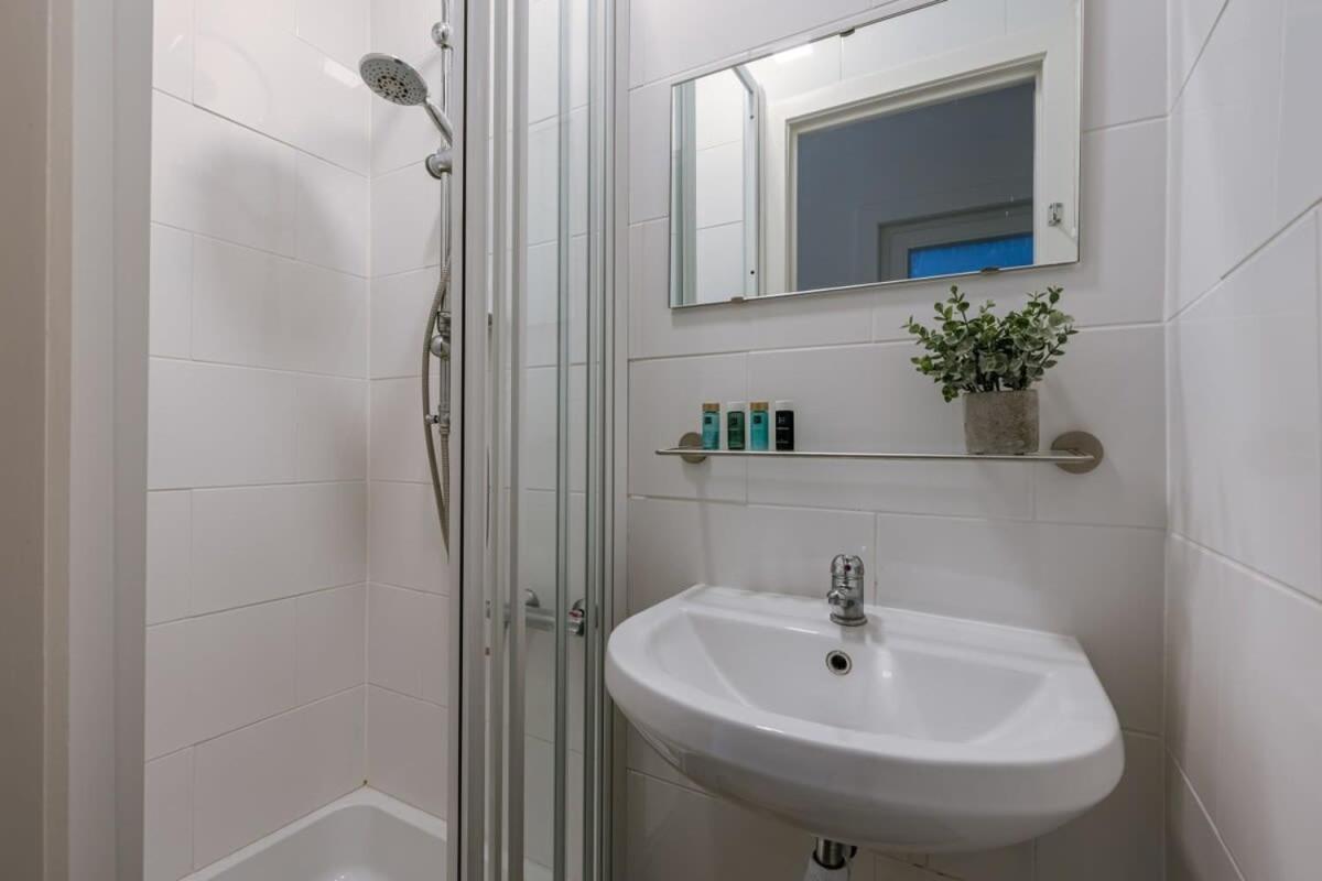 Huswell - Enjoyable Apartment With Sea View De Haan Eksteriør billede